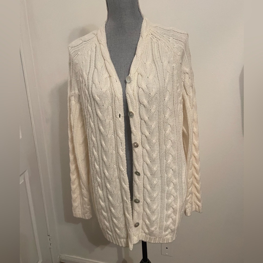 Karen Scott Ivory Cable Knit Cardigan. Size Medium